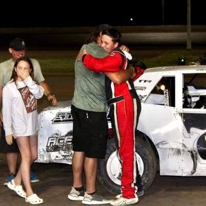 Meet your Posher, Cameron